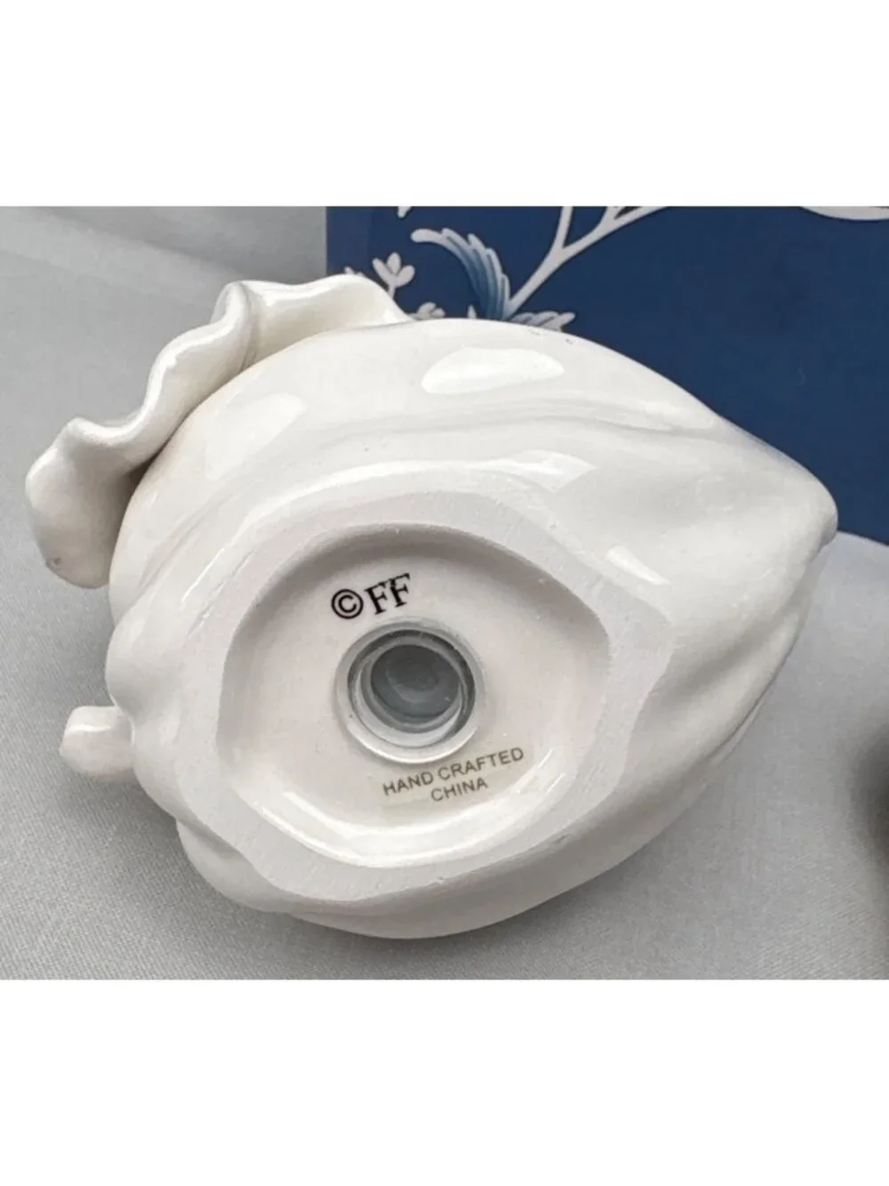 Fitz And Floyd White Ceramic Vegetable Salt & Pepper Shakers Handcrafted Set Box